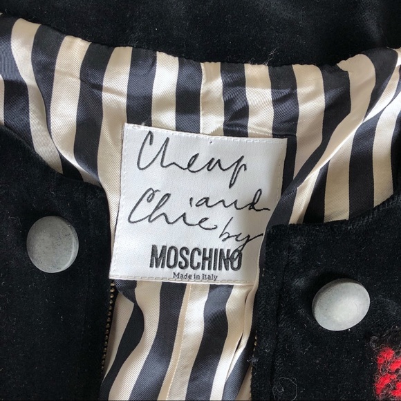 💸 SOLD :: Moschino Cropped Bomber Jacket 10 - Picture 3 of 8